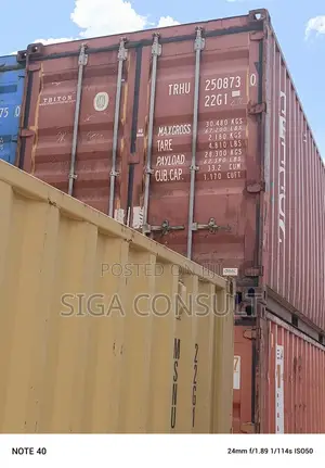 20ft Cargo Container Is Available for Sale in Kazinga
