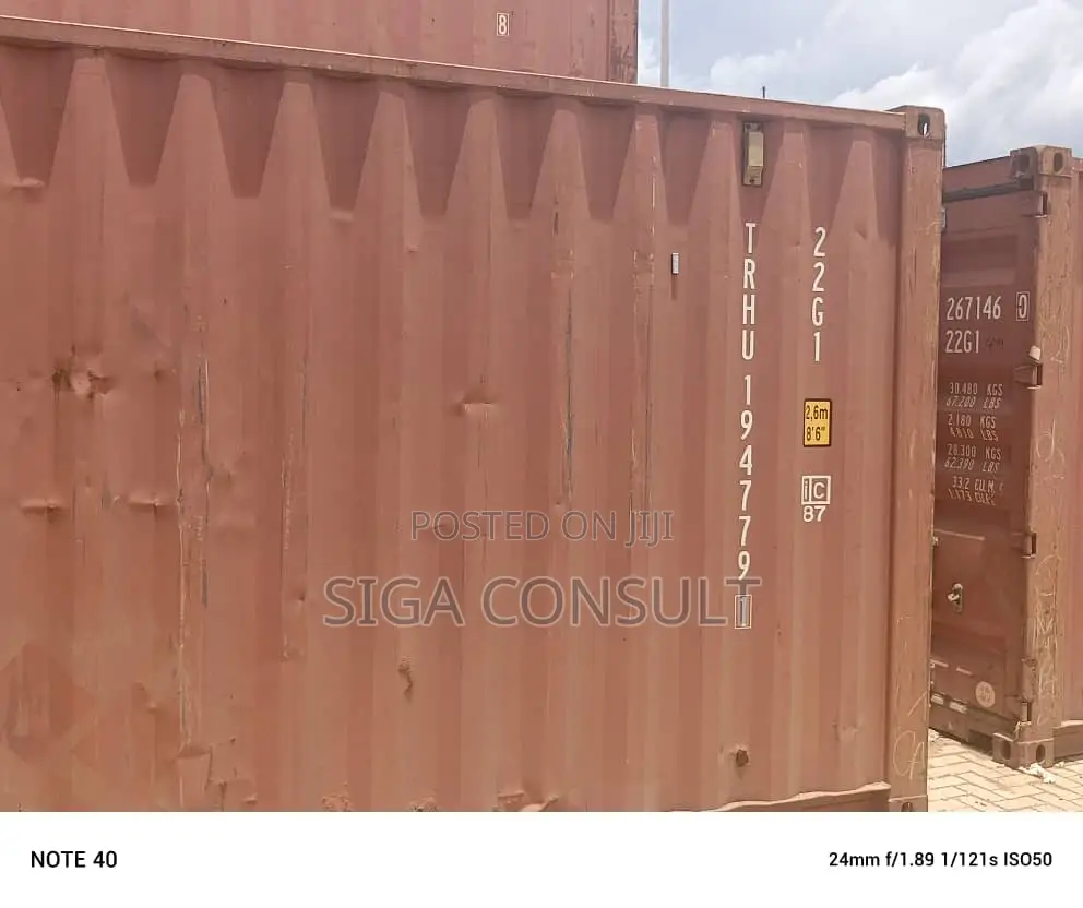 20ft Cargo Container Is Available for Sale in Kazinga