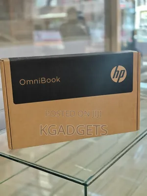 New Laptop HP OmniBook 5 Flip 16GB Intel Core Ultra 7 SSD 512GB