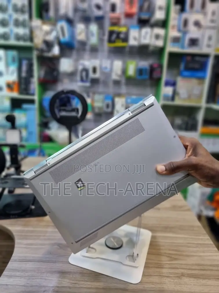 New Laptop HP EliteBook 1040 G8 16GB Intel Core i5 SSD 512GB