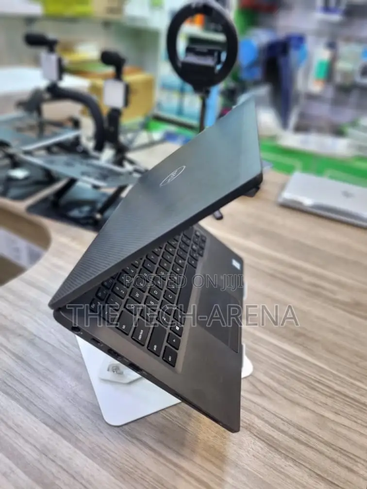 Laptop Dell Latitude 7400 8GB Intel Core i7 SSD 256GB