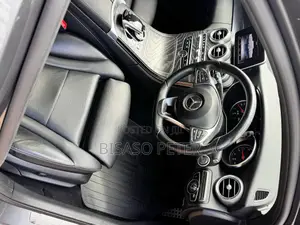 Mercedes-Benz C200 2017 Gray