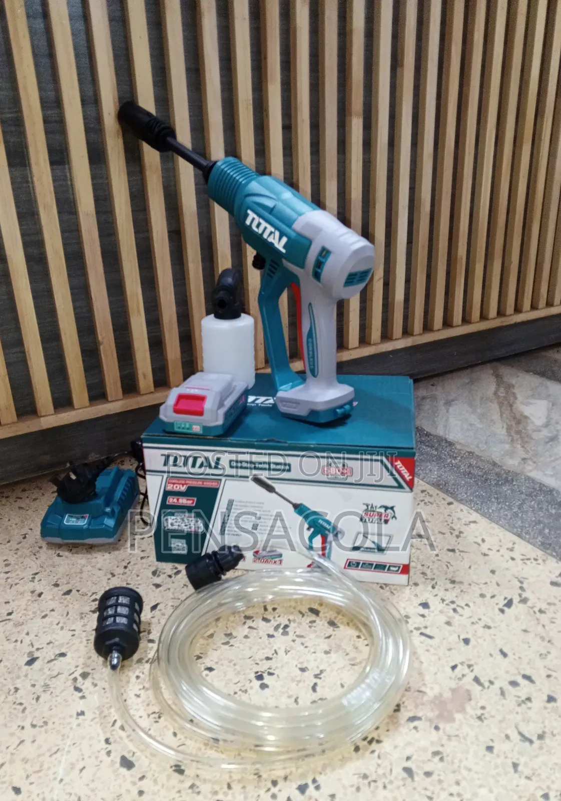 Cordless Pressure Washer Total