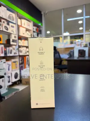 Green Lion Talk Pro Wireless Headphones