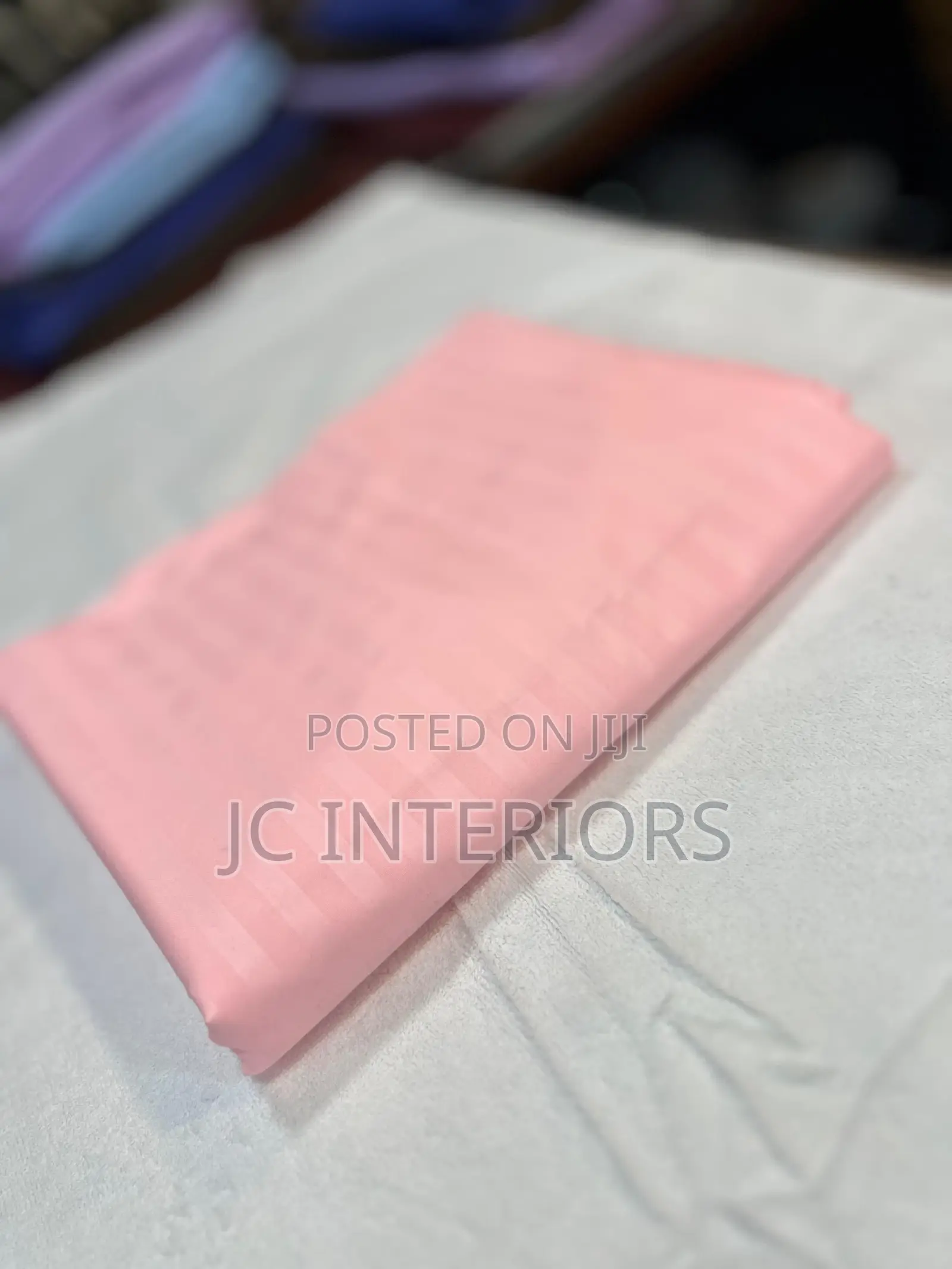 Bed Sheets With Invisible Stripes