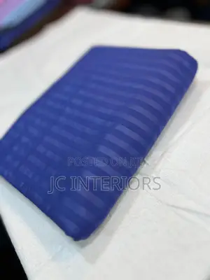 Bed Sheets With Invisible Stripes