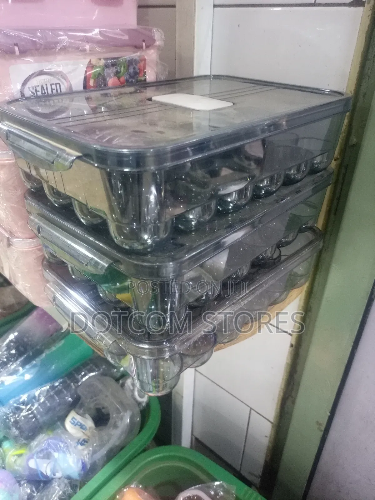 Stackable Clear Plastic Egg Storage Containers