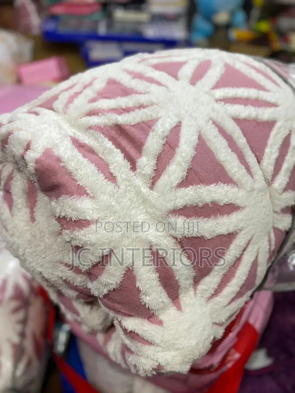 Duvet - Velvet, Woolen , Soft - 4pc