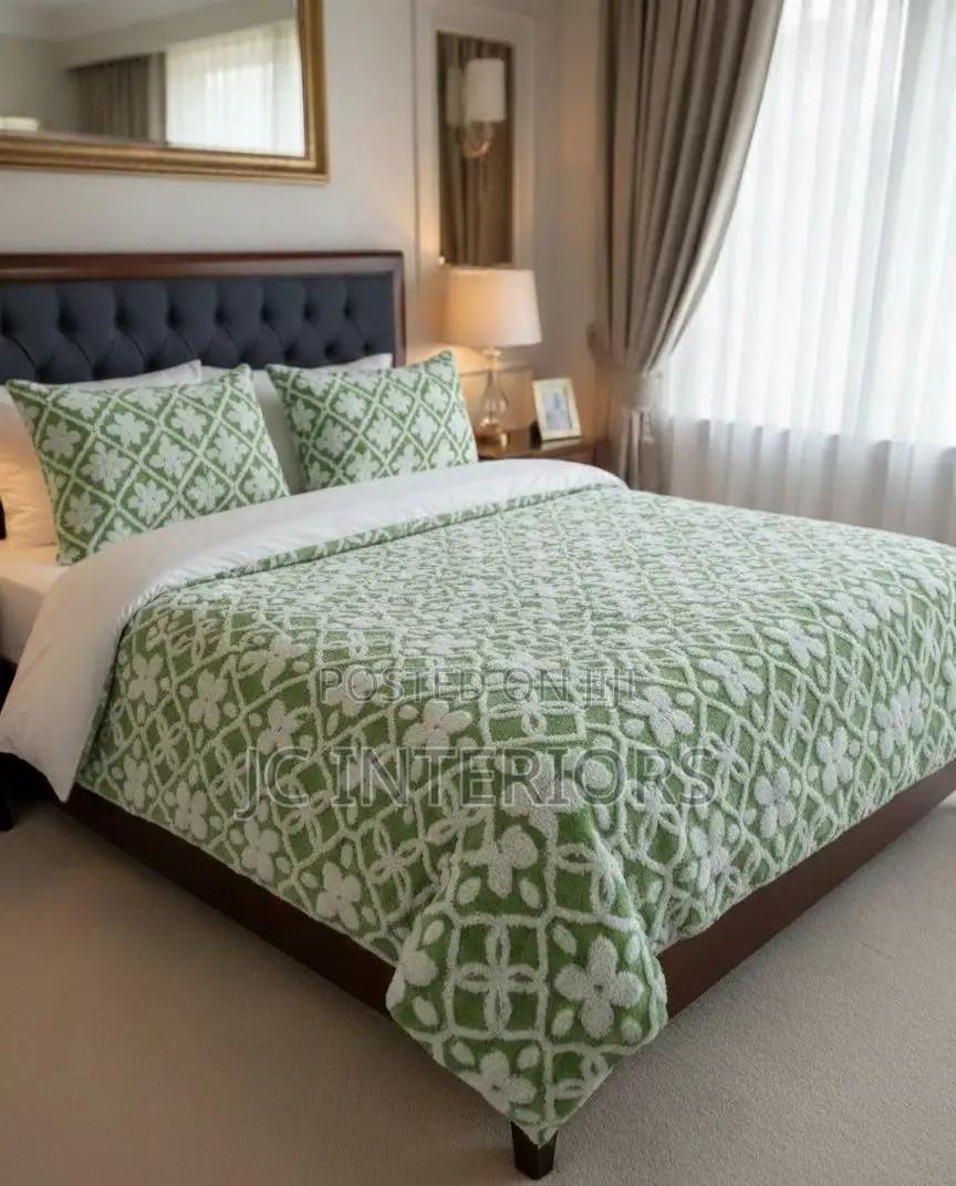 Duvet - Velvet, Woolen , Soft - 4pc