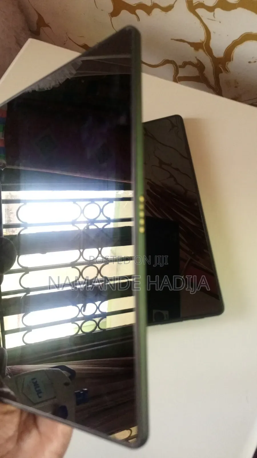 Lenovo Tab E10 32 GB Gray
