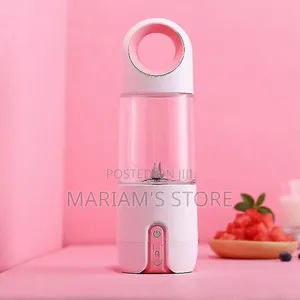 Portable Rechargeable Smoothie Blender Juicer Cup.