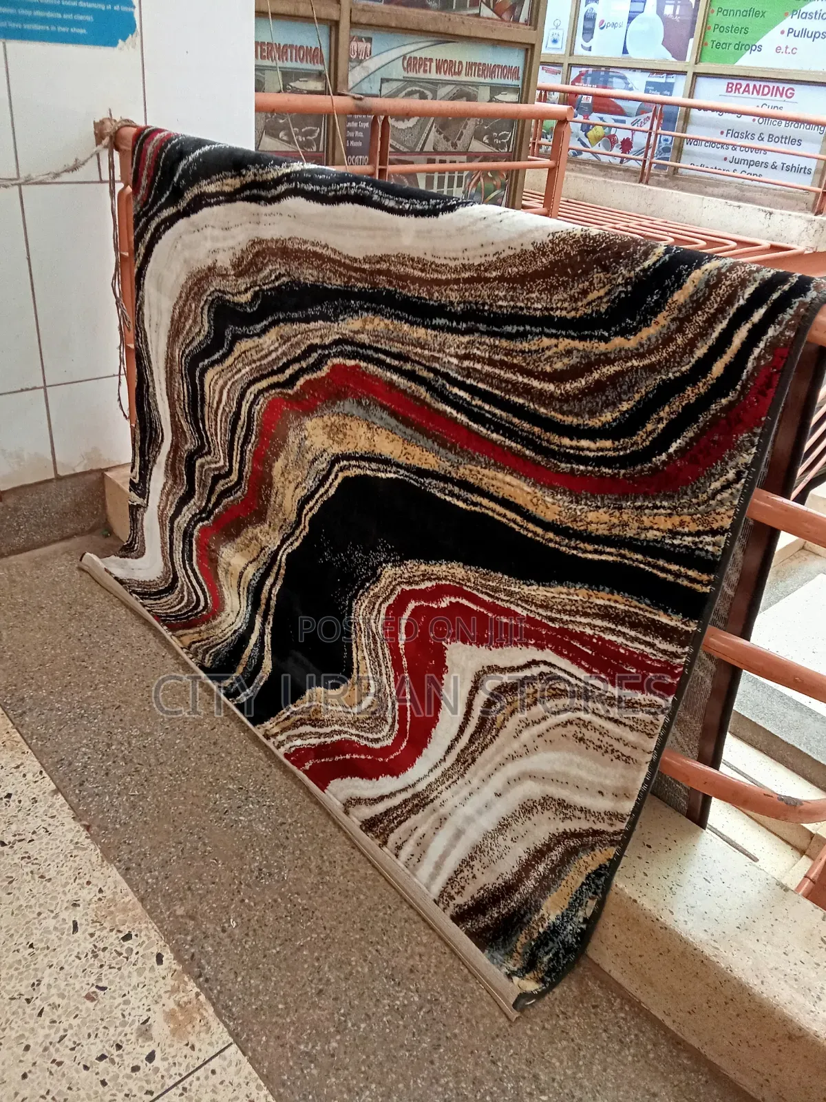 Modern Center Carpets