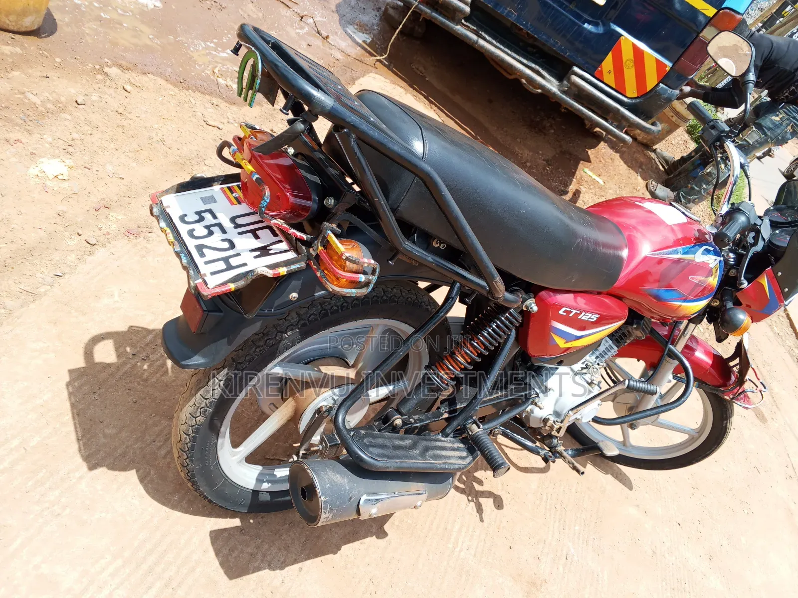 Bajaj Boxer 125 2019 Red