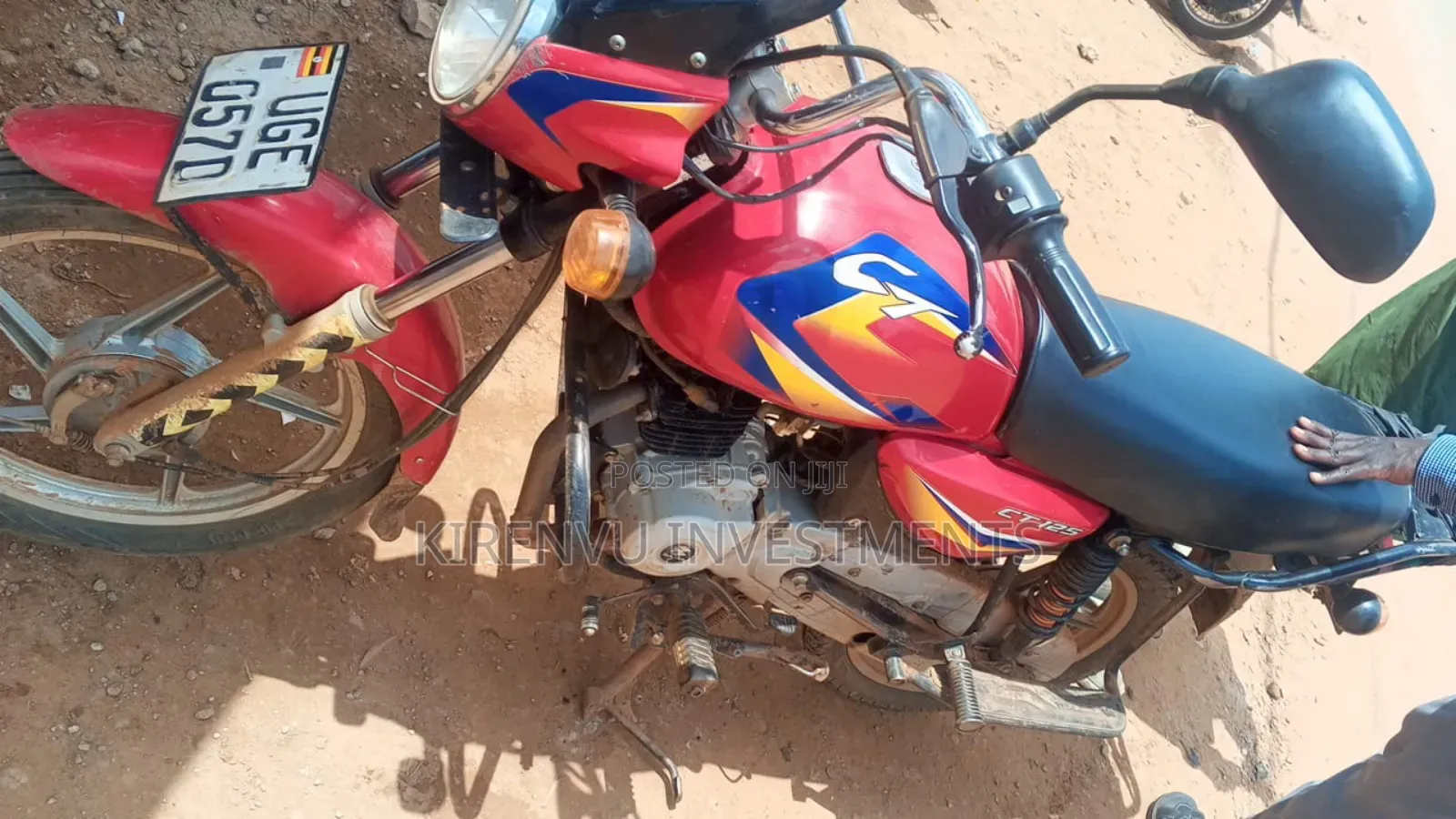 Bajaj Boxer 125 2019 Red
