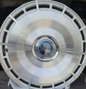 Size 22 Range Rover Cam We Work on Ur Car Also Swap Is Allowed.