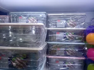 Plastic Food Storage Containers
