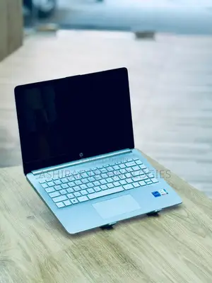 Laptop HP 14S 8GB Intel Core i5 SSD 256GB