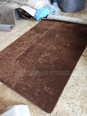 Medium Smooth Center Rugs
