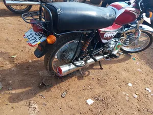 Bajaj Boxer 2020 Red