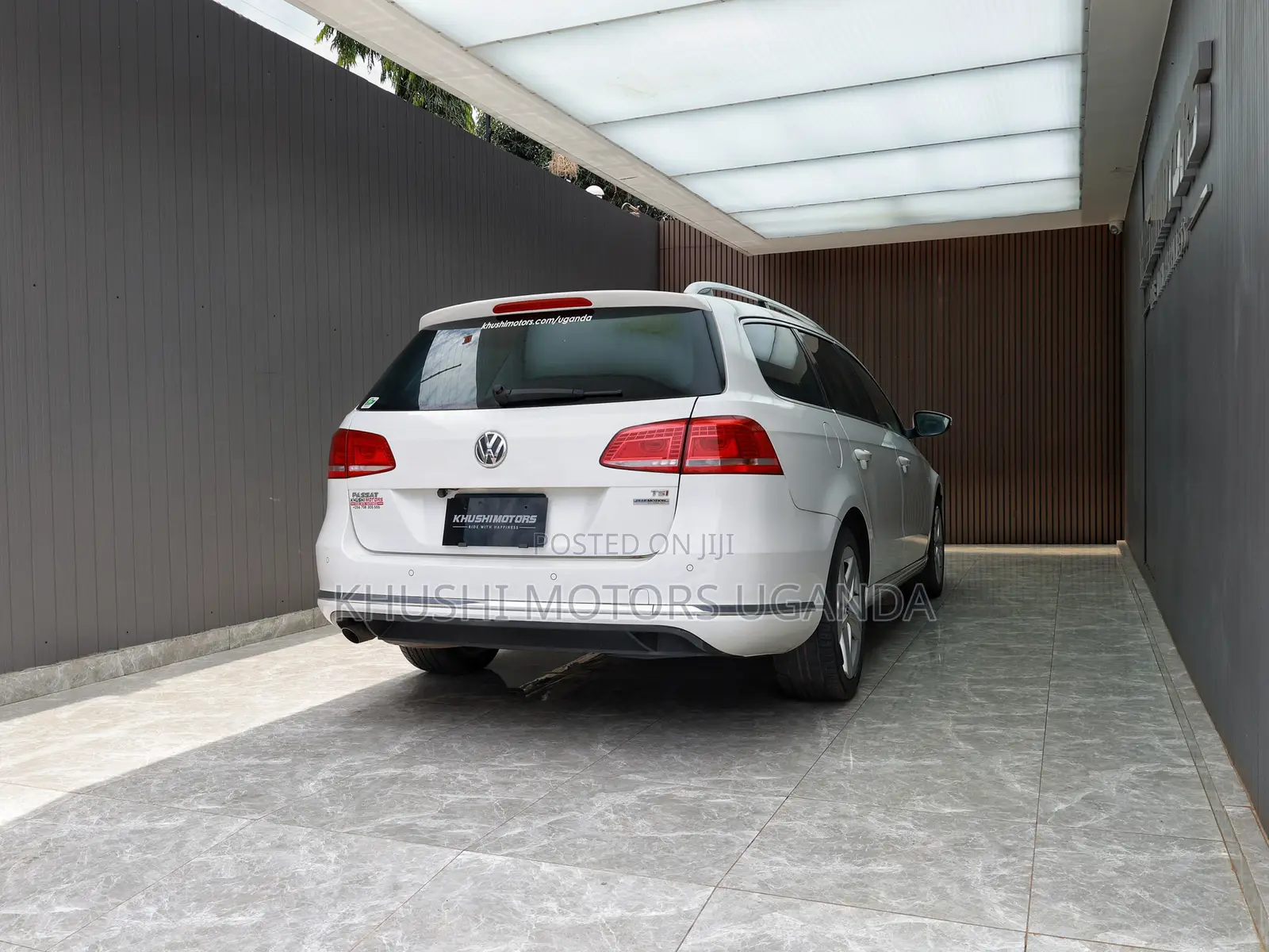 Volkswagen Passat 2012 White