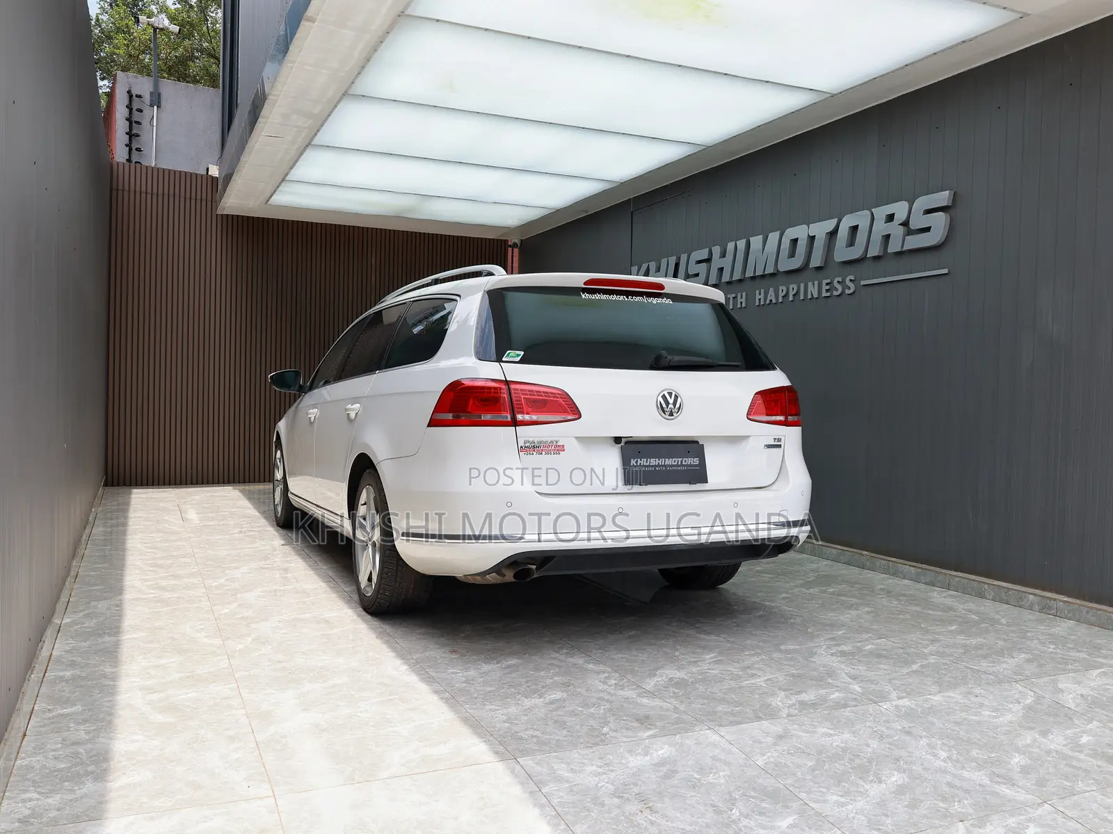 Volkswagen Passat 2012 White