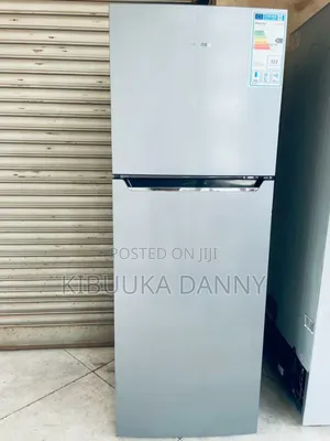 Hisence 295litres Fridge Frost Free