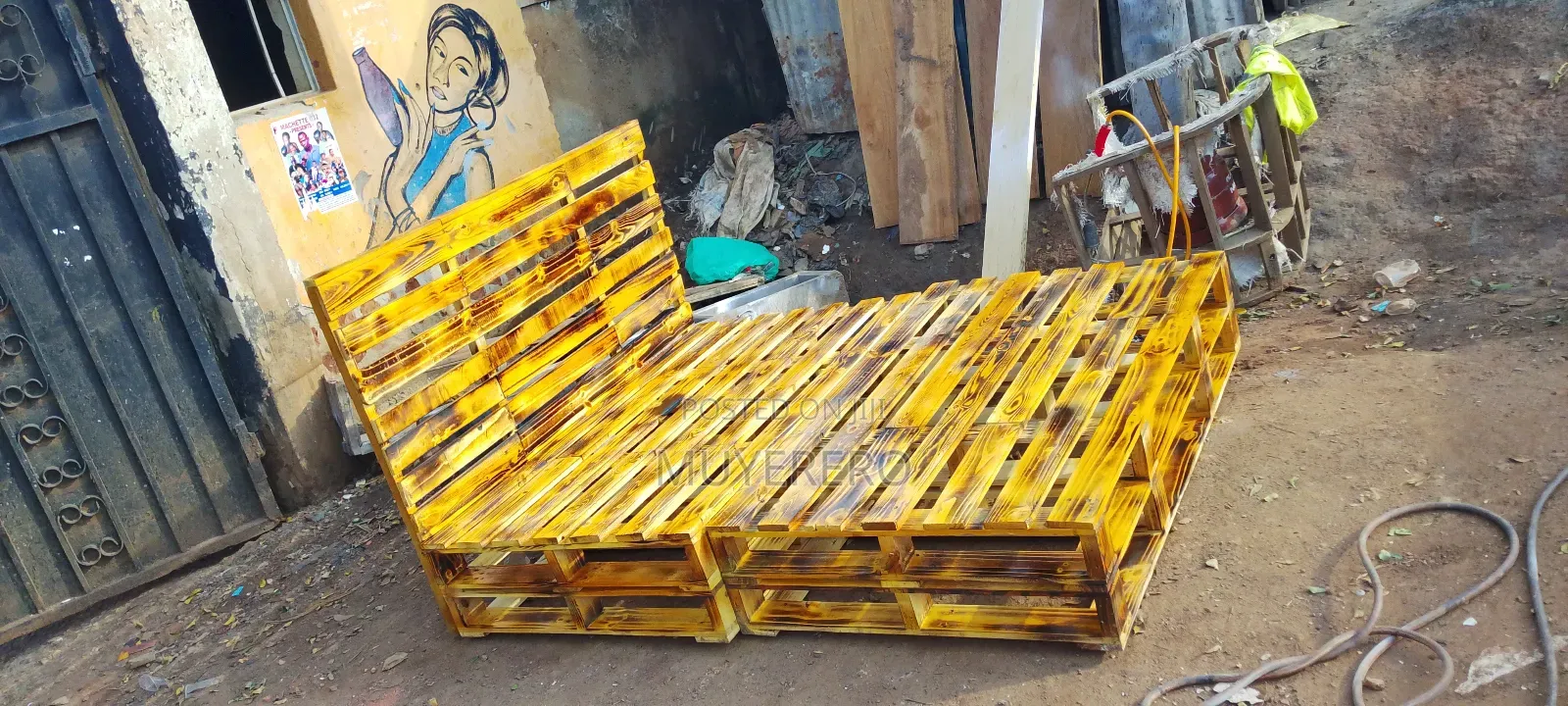 Pallet Bed