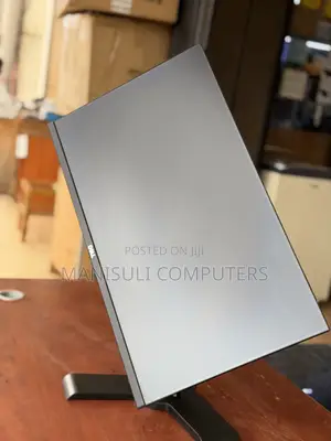 Dell 24.7 Inch Screen Ips