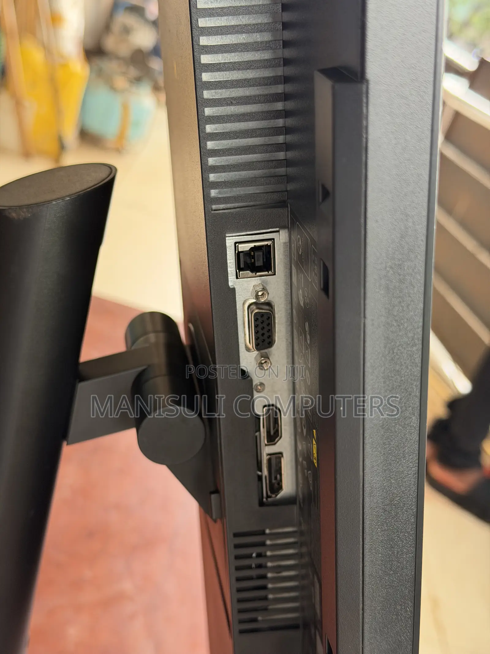 Lenovo Ips 24.6 Inch
