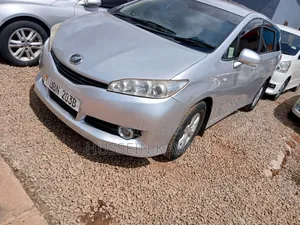 Toyota Wish 2010 Silver