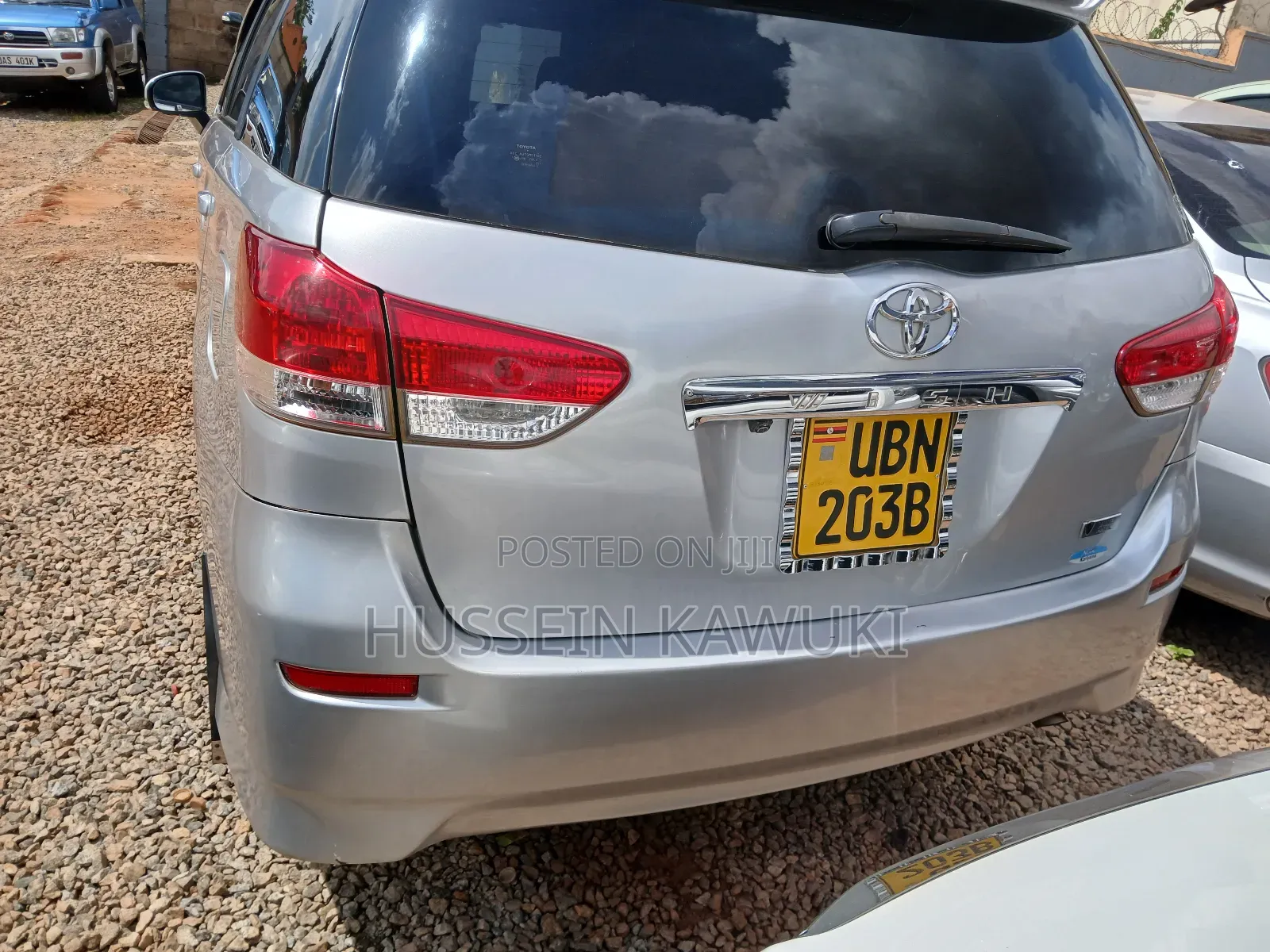Toyota Wish 2010 Silver