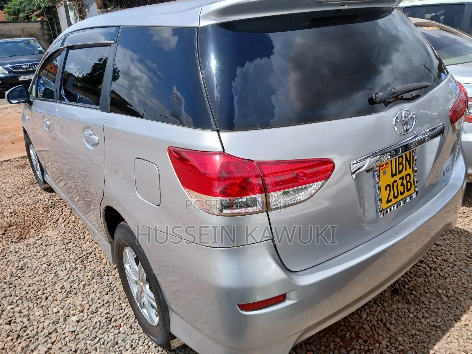 Toyota Wish 2010 Silver