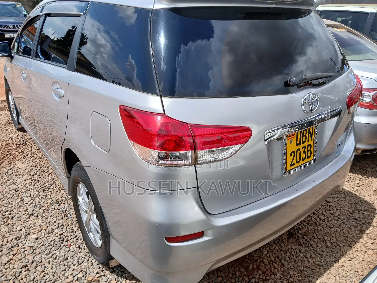 Toyota Wish 2010 Silver
