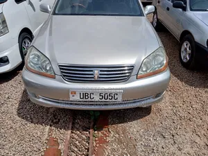 Toyota Mark II 2004 Silver