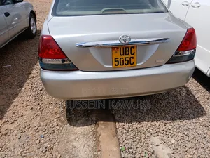 Toyota Mark II 2004 Silver
