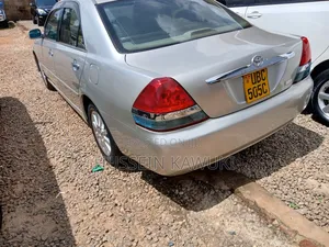 Toyota Mark II 2004 Silver