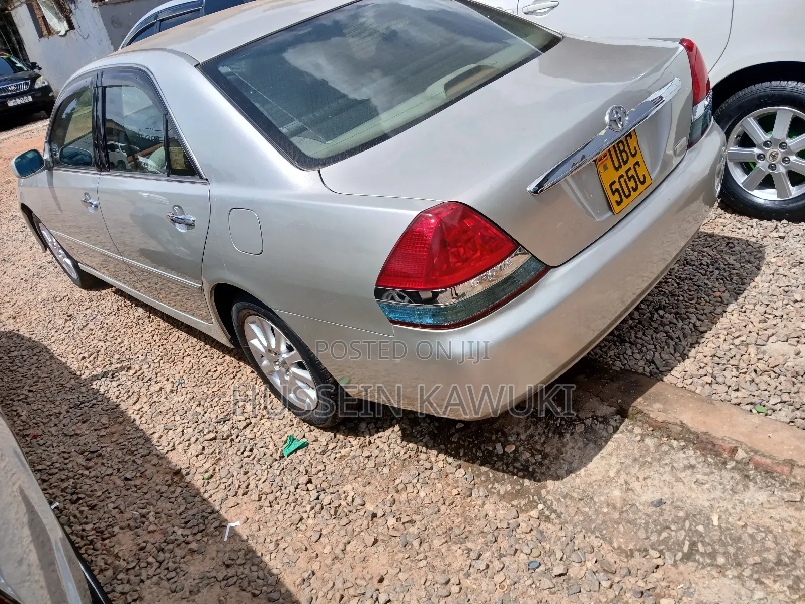 Toyota Mark II 2004 Silver