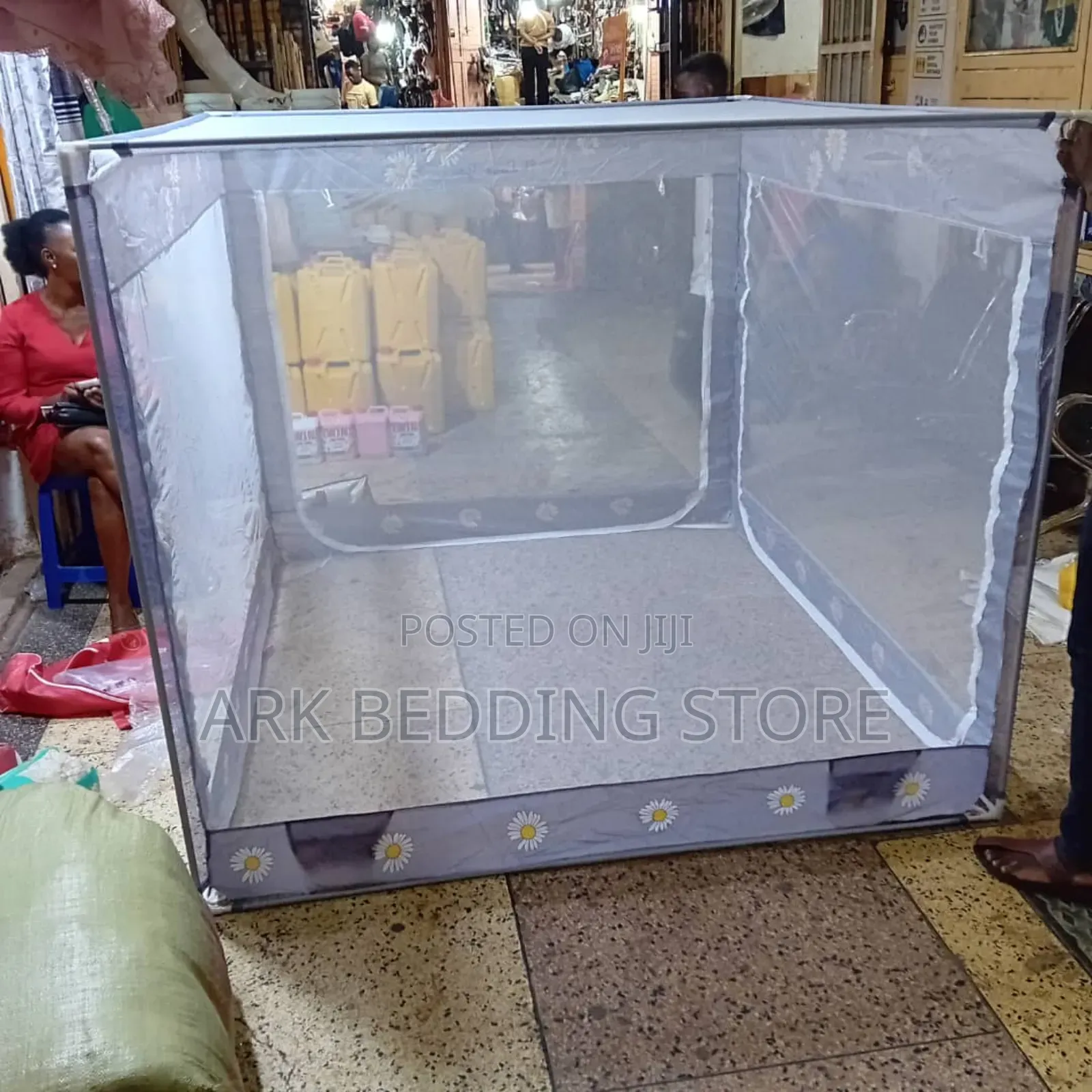 Square Zipped Mosquito Nets