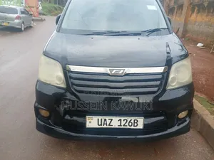Toyota Noah 2006 Black