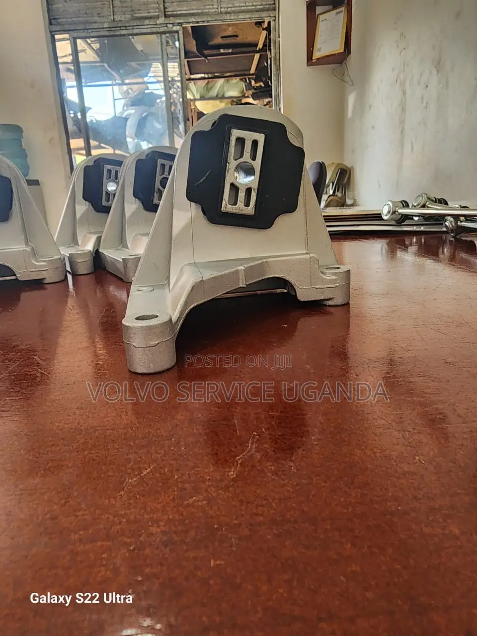 Volvo Engine and Gearbox Mountings