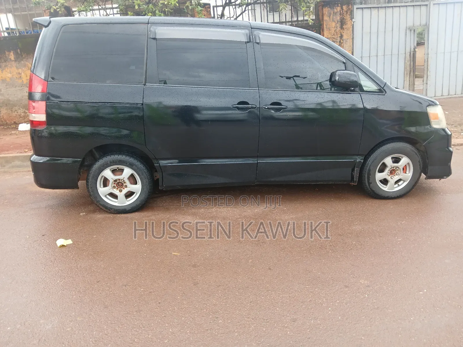 Toyota Noah 2006 Black