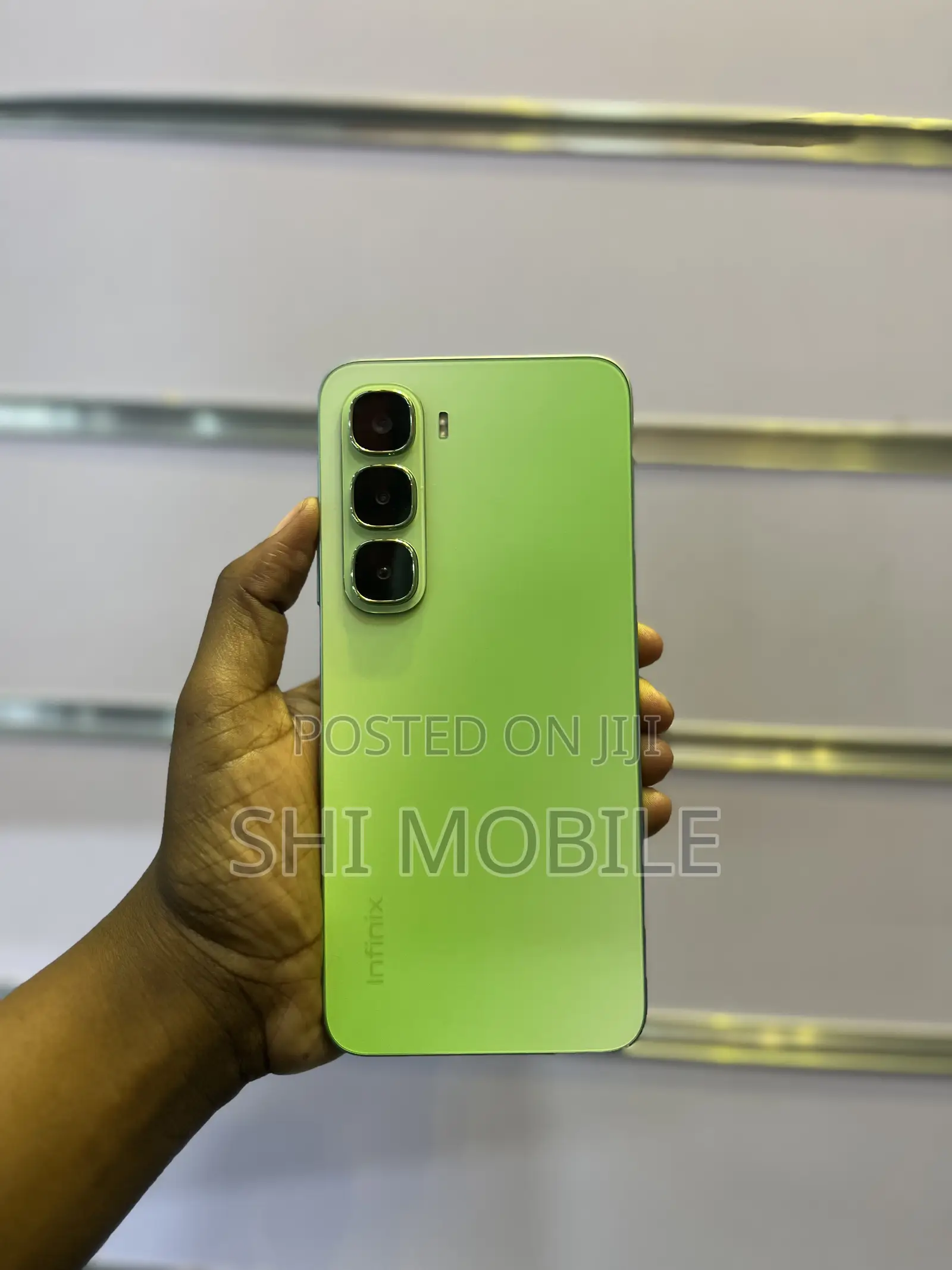 Infinix Hot 60i 128 GB Green