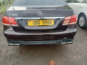 Mercedes-Benz E300 2015 Gray