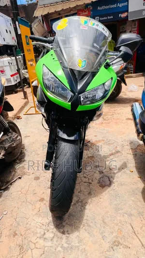 Kawasaki Ninja 400 2017 Green