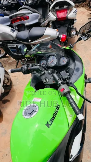 Kawasaki Ninja 400 2017 Green
