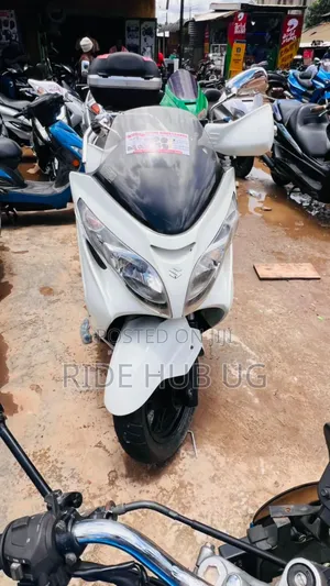 Suzuki 2017 White