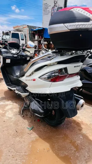 Suzuki 2017 White