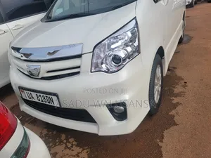 Toyota Noah 2012 White