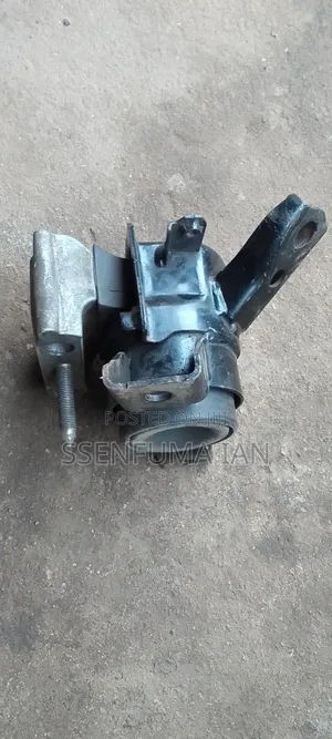 Van Guard Engine Mounting