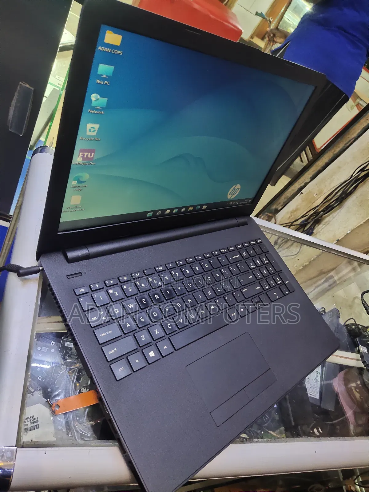 Laptop HP 250 G6 4GB Intel Core i3 HDD 500GB
